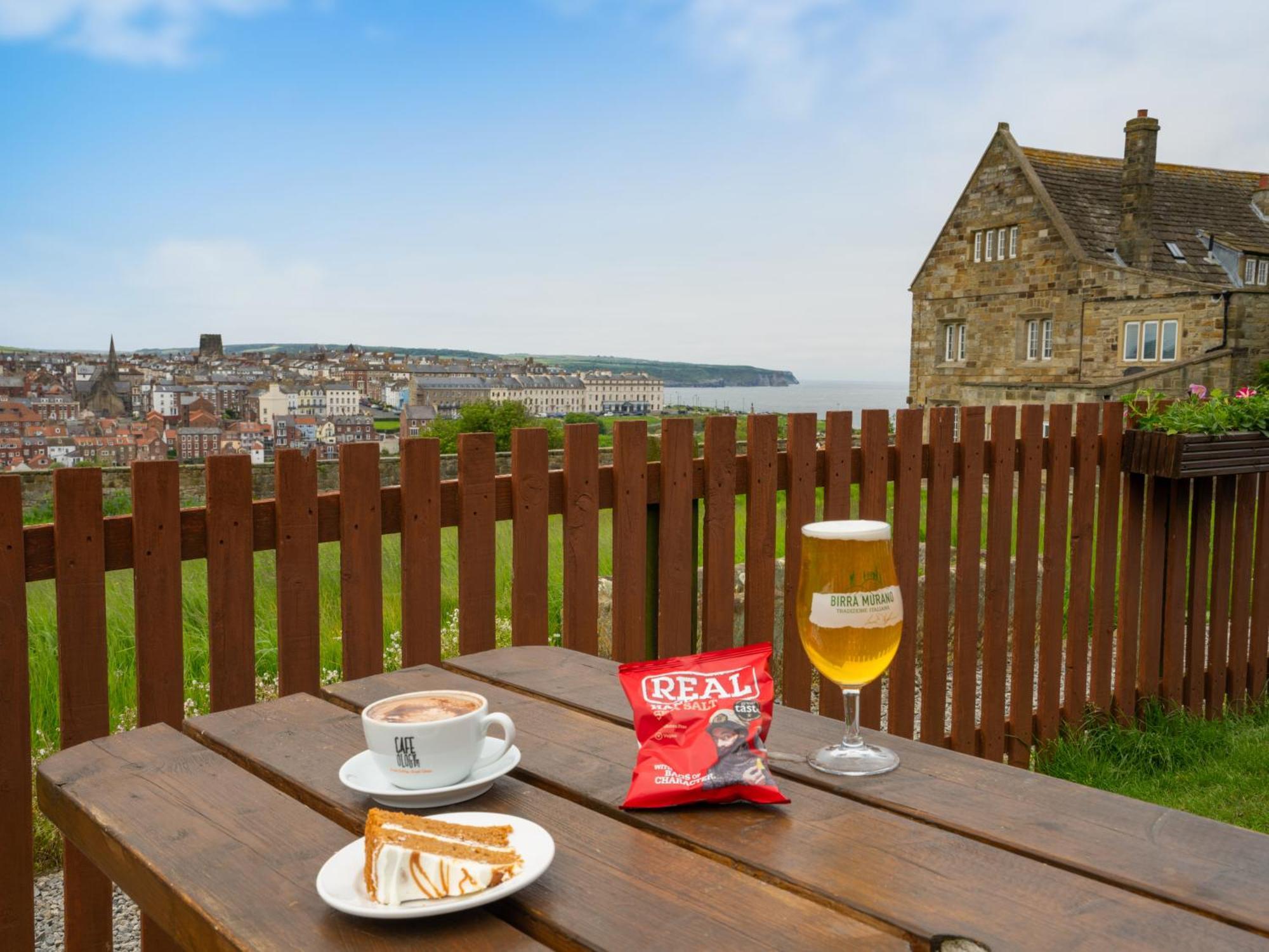 Yha Whitby Hostel Exterior photo